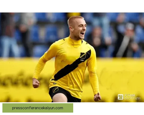 标准列日近期比赛亮点分析，表现稳健吸引关注